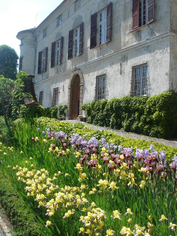 Gasthaus Castello Di Rocca Grimalda Exterior foto